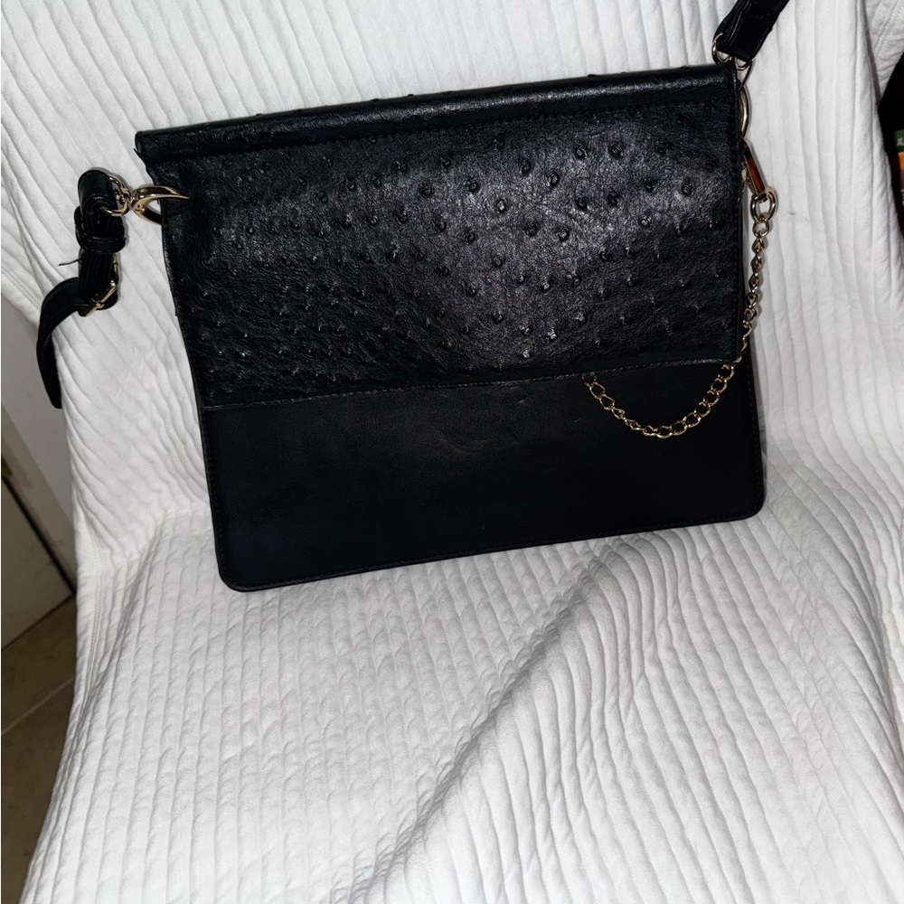 Elegant Black Leather Women's Bag
